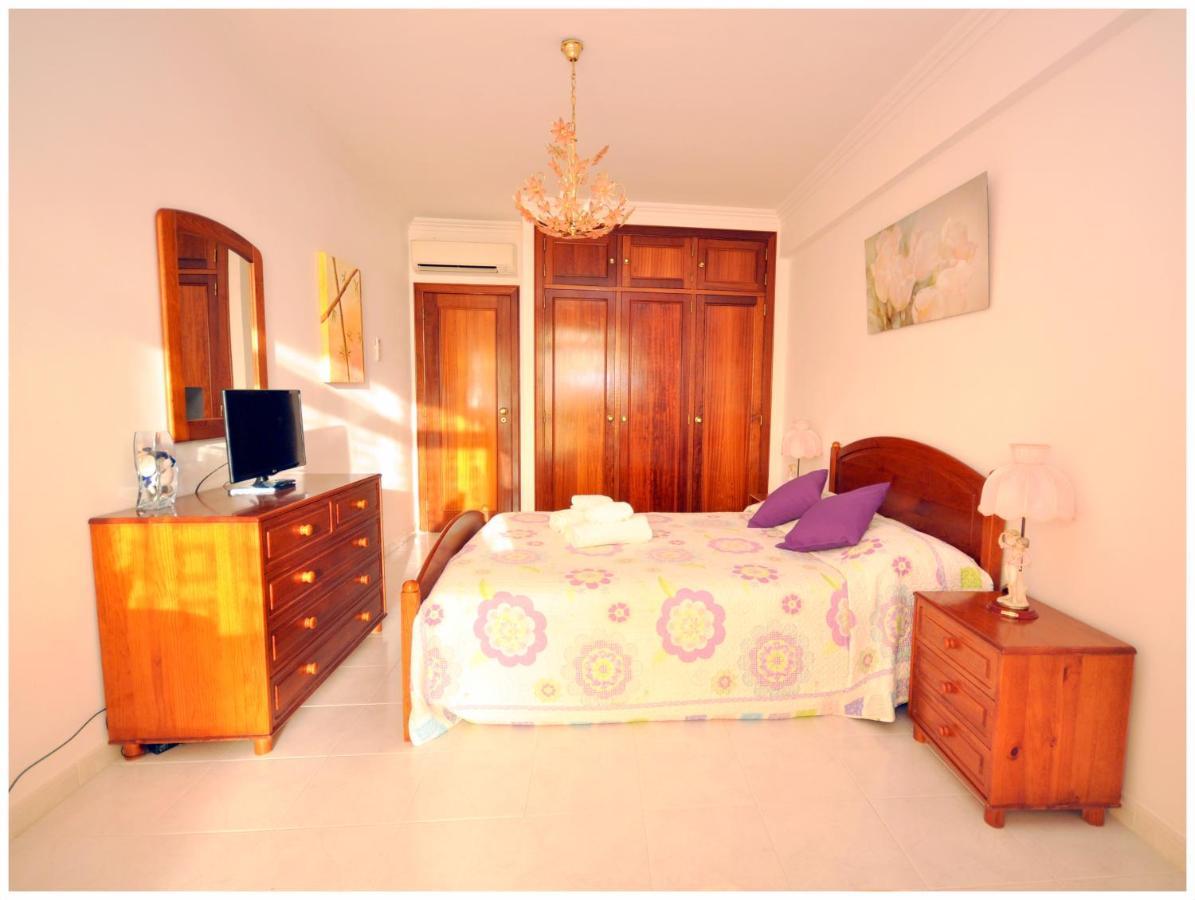 Apartamentos Capitolina Quarteira Εξωτερικό φωτογραφία
