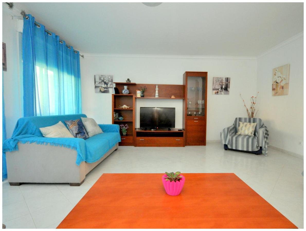 Apartamentos Capitolina Quarteira Εξωτερικό φωτογραφία