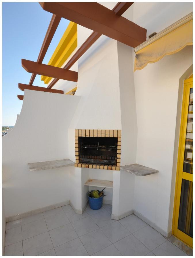 Apartamentos Capitolina Quarteira Εξωτερικό φωτογραφία