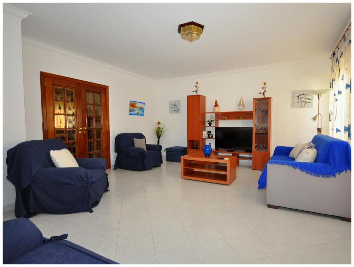 Apartamentos Capitolina Quarteira Εξωτερικό φωτογραφία